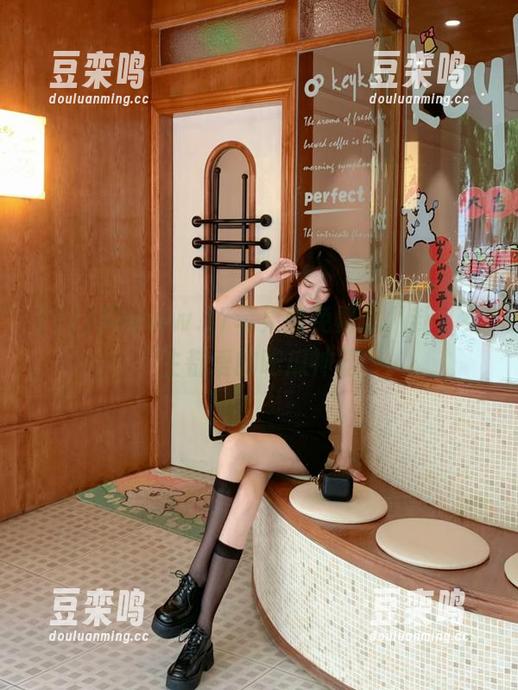 17 用www.17苹果版免费追八卦,女生都爱的吃瓜神器
