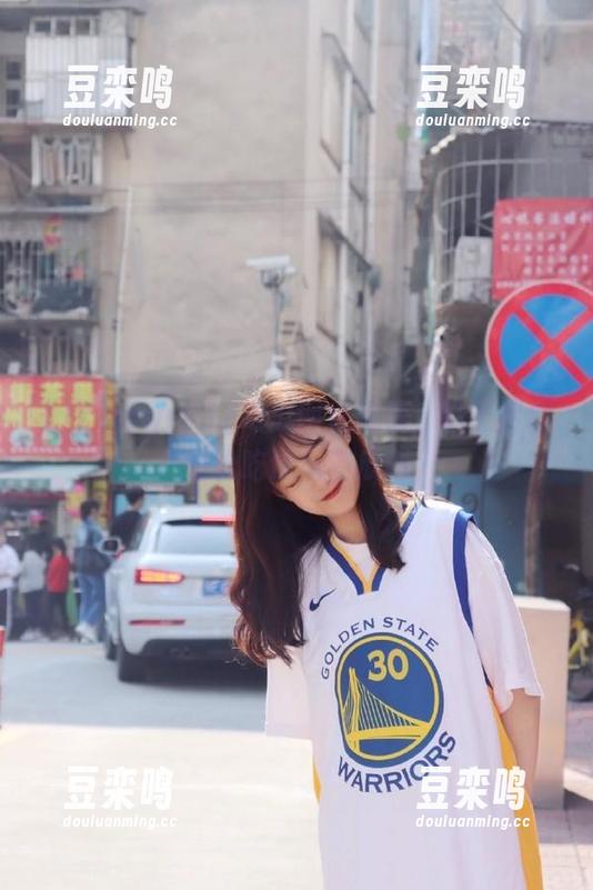 17 www.17吃瓜网址推荐,妹子帮你轻松吃透所有瓜料