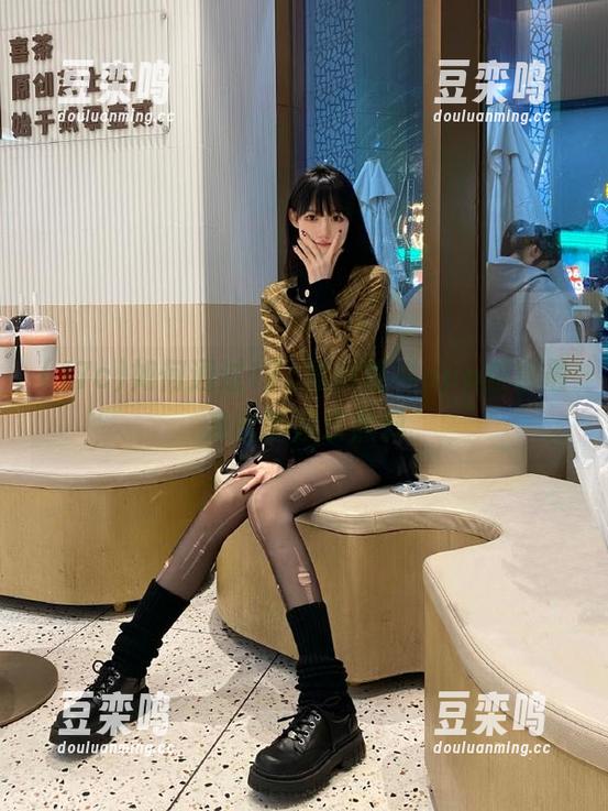 17c 如何通过17c黑料爆料app获取最及时的娱乐黑料
