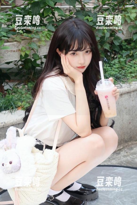 17c黑料中心传送门导航带你轻松吃瓜解密