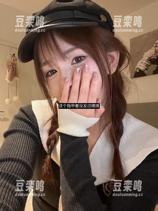 17免费吃瓜 收藏热搜爆料必备工具,17免费吃瓜免费尽享精彩
