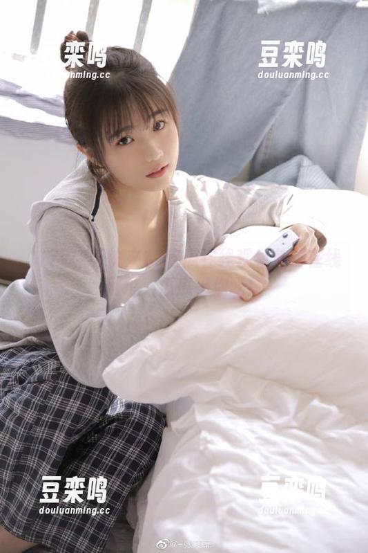 17吃瓜 快来17吃瓜在线观看免费在线网址,瓜瓜等你吃!