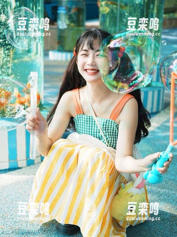 注册登录17吃瓜网，永久畅享最新瓜事件实时更新