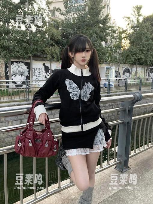 51 www..51视频线路超详细指南,妹子陪你一起快乐吃瓜!