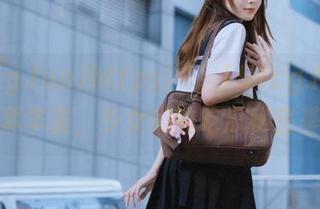 https://51cg.fun资源真丰富，少女们的吃瓜秘密基地