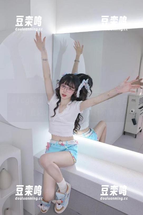 51cg吃瓜 全新体验,51cg吃瓜今日黑料,直达app划重点,爆料不间断!