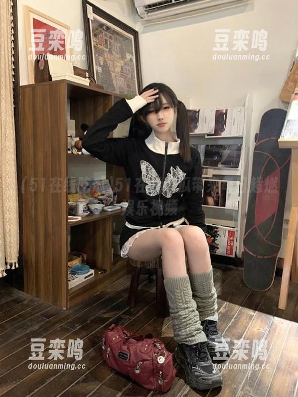 51在线吃瓜 51在线吃瓜带来每日超燃娱乐视频