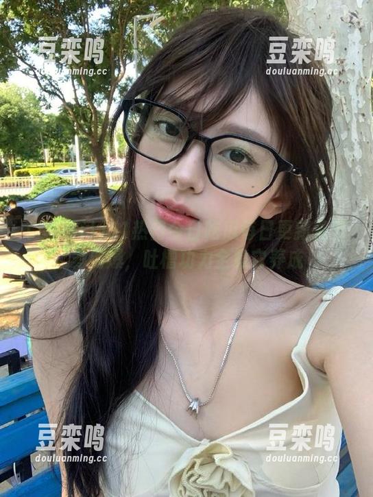 51热门 51热门今日吃瓜每日更新资源多到爆,吐槽功力全靠它养成