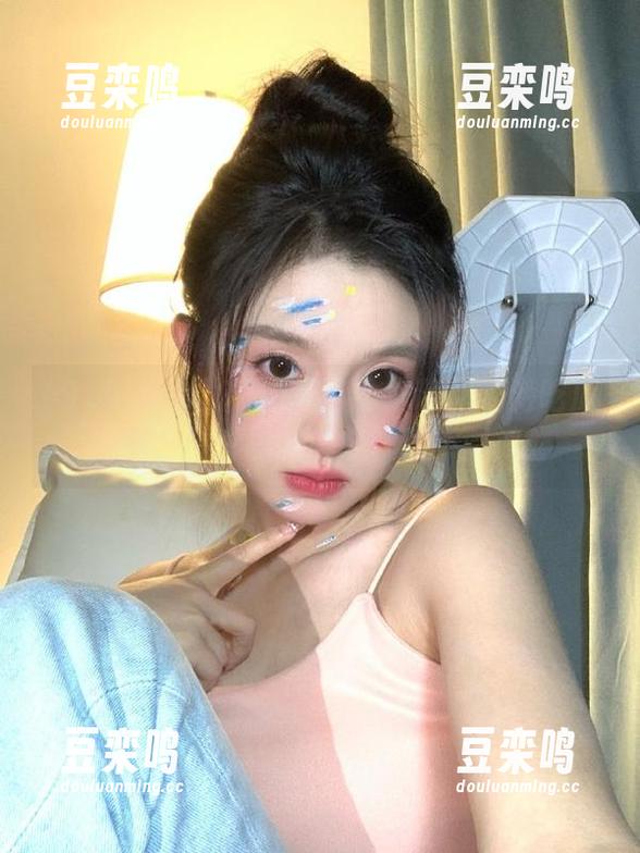 91hl黑料导航带你畅游吃瓜世界，精彩黑料随时收藏不漏掉！