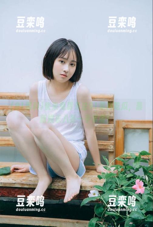 快来免费关注91黑料吃瓜，最新娱乐八卦一手掌握！