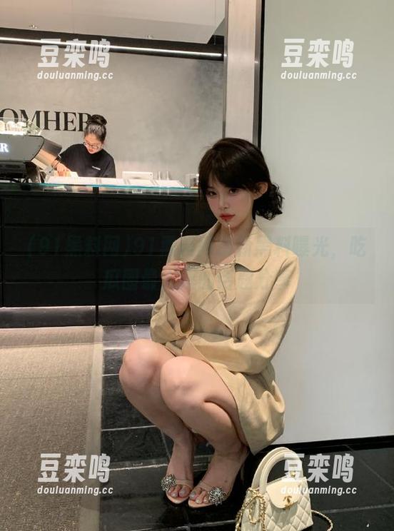 91黑料网 91黑料网最新黑料曝光,吃瓜圈最火爆的话题分享