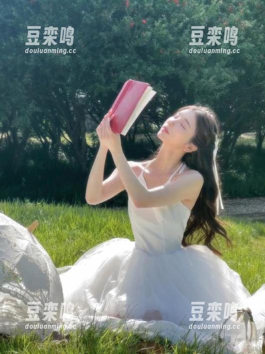 一键在hlcool发布爆料，轻松完成收藏管理