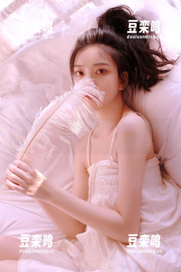 tttzzz.com 妹子私藏的八卦神器appwww.tttzzz.com,赶紧收藏