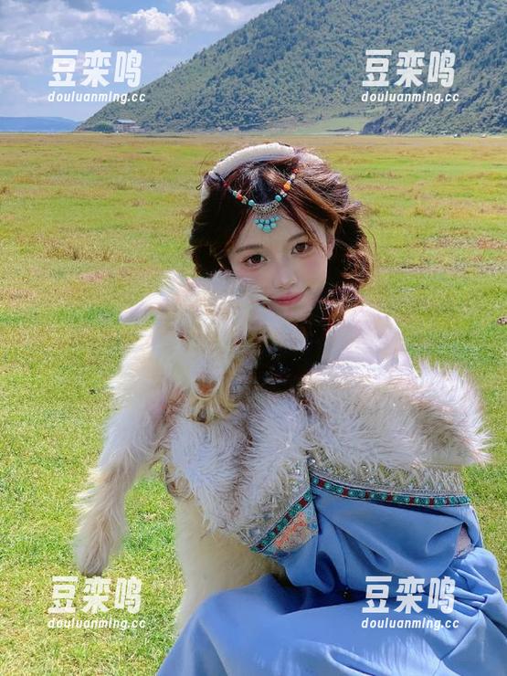 五一吃瓜 借助五一吃瓜浏览器,直达最新爆笑瓜闻,乐享假期时光!