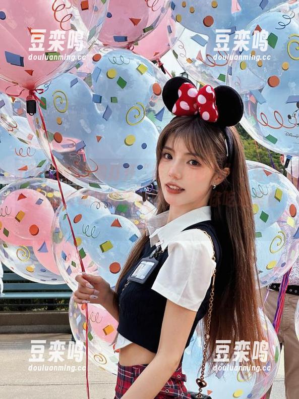 只需打开“吃瓜网朝阳”，轻松获取美食地址和精确导航，带你吃遍美食！