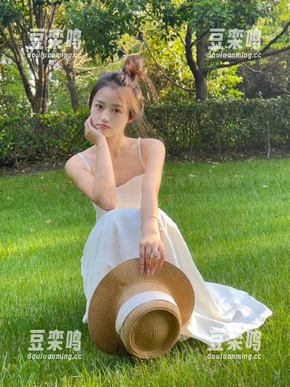 吃瓜网 吃瓜网红黑料吃瓜网站必看攻略,让你永不迷路吃瓜吃到爽!