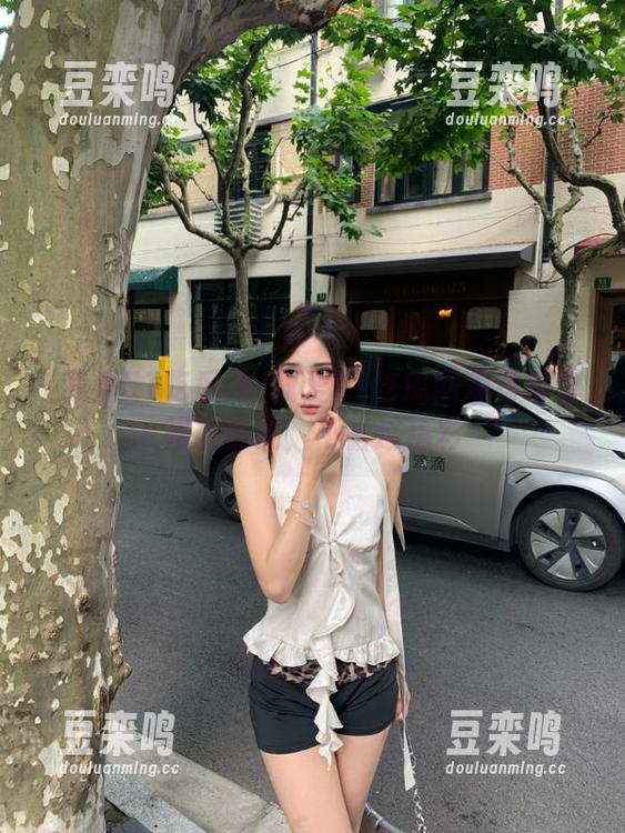 我爱51吃瓜网观看海量娱乐资讯，不错过精彩