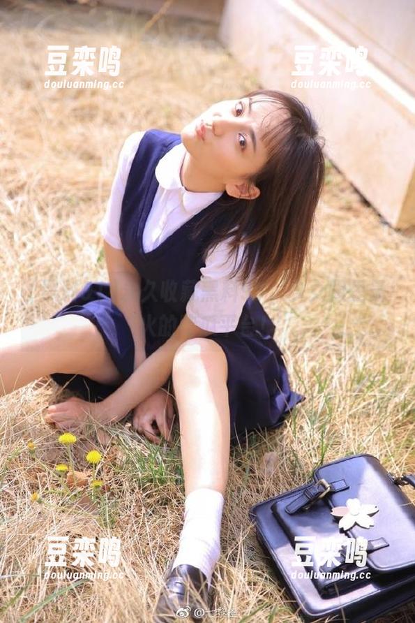 黑料91 永久收藏黑料91,少女圈里最火的吃瓜平台!