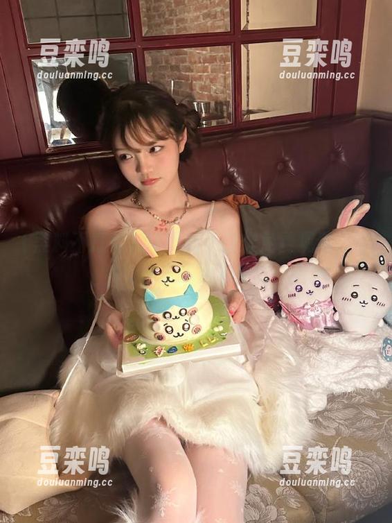 黑料不打烊 51黑料不打烊免费观看,少女独家爆料不停翻