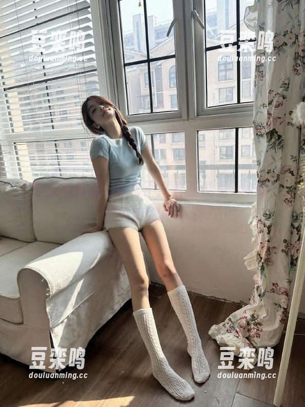 黑料不打烊正能量ios版，吃瓜追剧两不误