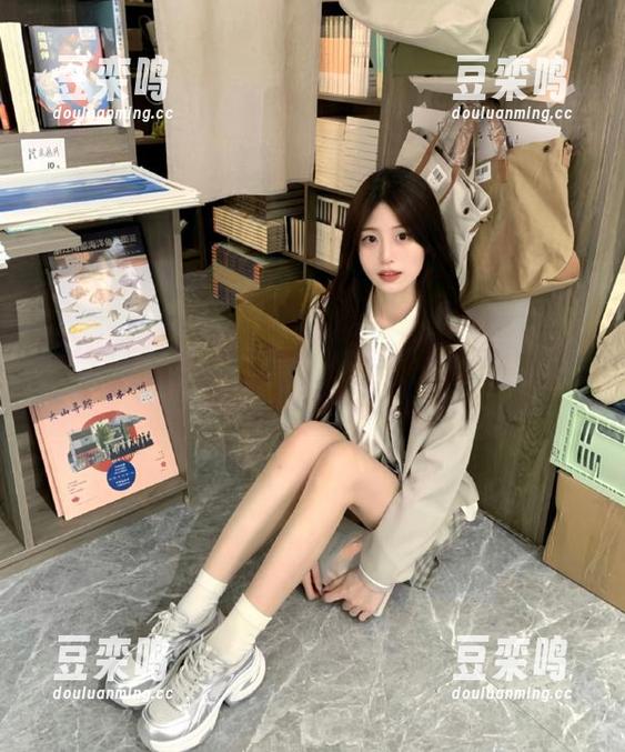 51黑料不打烊今日爆款，吃瓜看点永不迷路