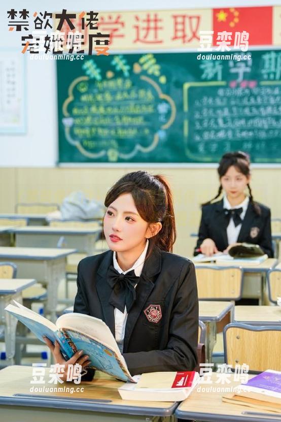 少女私藏黑料传送门不迷路，爆料内容必须收藏
