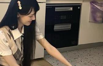 黑料吃瓜最新劲爆反差免费热播中