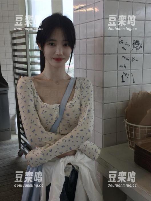 男生专享黑料吃瓜网页版苹果版，抢先体验爆料风暴