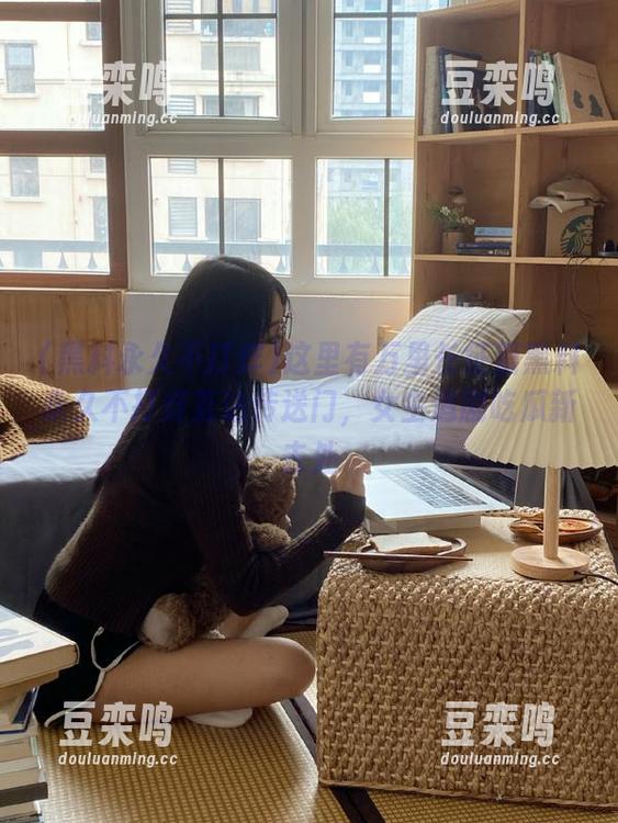 这里有万里长征篇黑料永久不打烊直达传送门，女生追剧吃瓜新去处