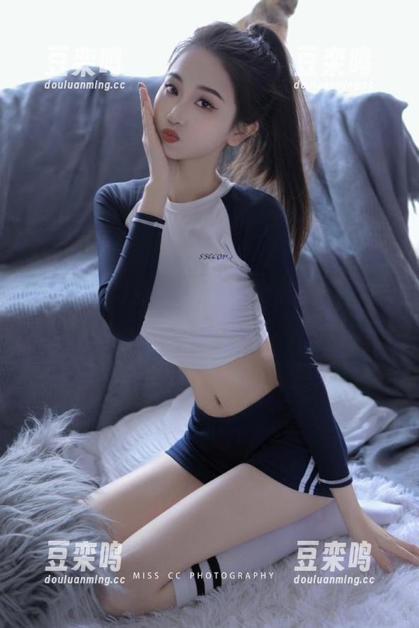 黑料社区网站聚集吃瓜狂欢，玩乐永不迷路！