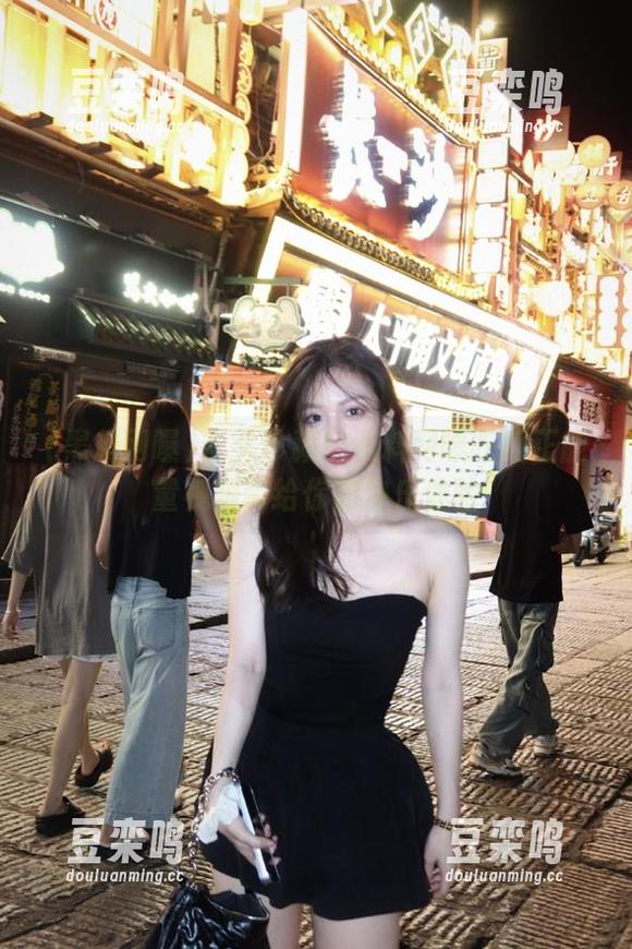 黑料网曝 永久珍藏!黑料网曝吃瓜正能量视频带给你的快乐体验